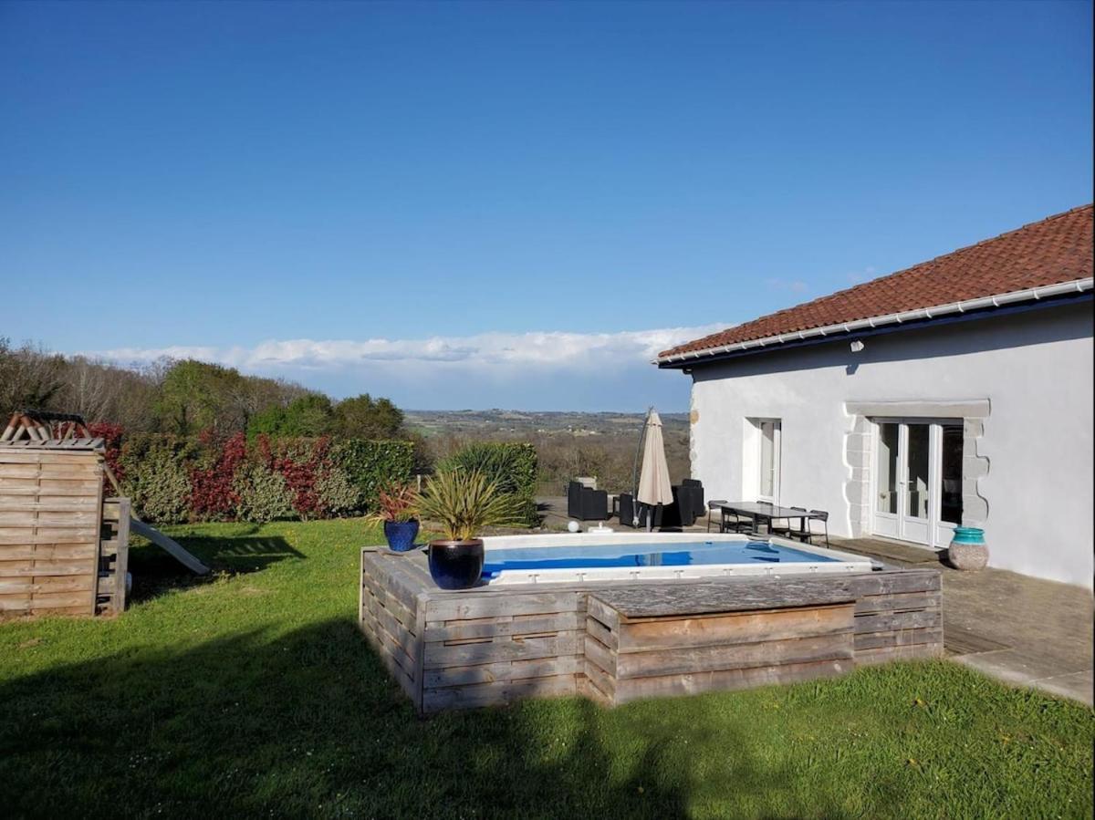 Family Home With Pool Saint-Lon-Les-Mines Dış mekan fotoğraf